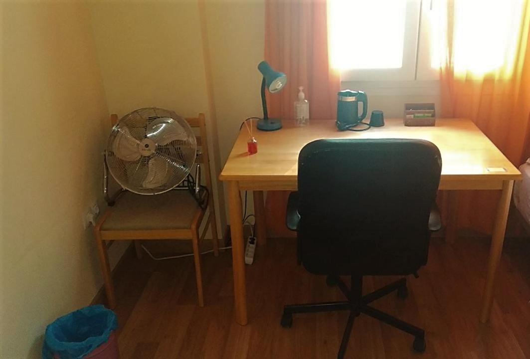 4 Estaciones Bnb Севилья Экстерьер фото